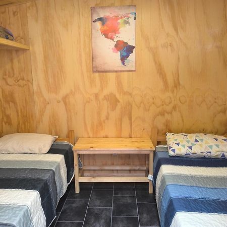 Albergue Isla Yu Backpacker Puerto Natales Exterior foto