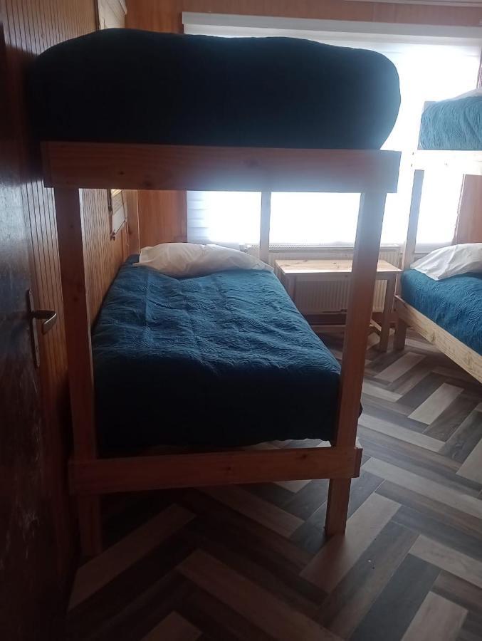 Albergue Isla Yu Backpacker Puerto Natales Exterior foto