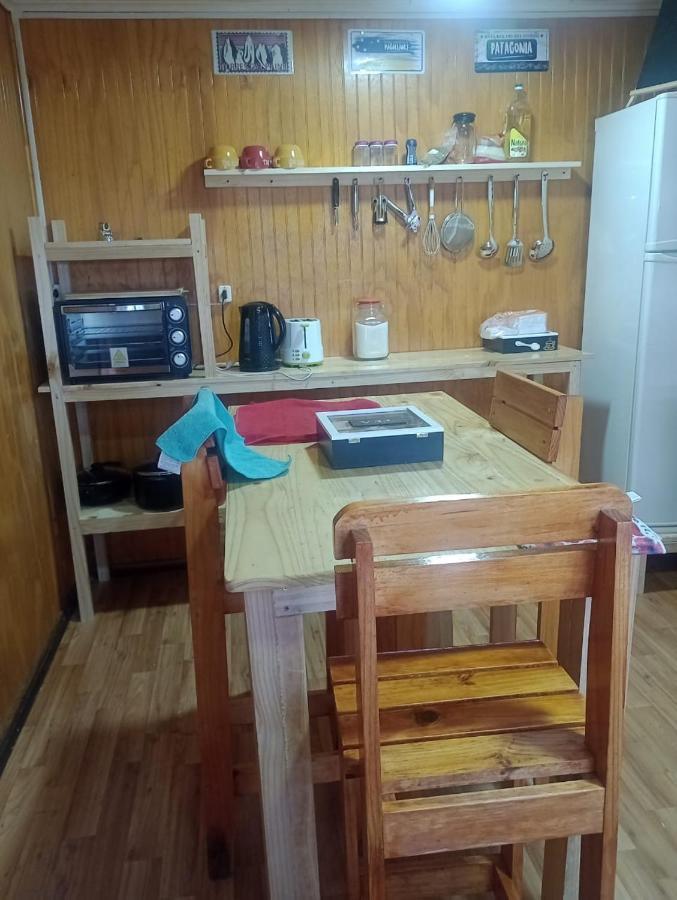 Albergue Isla Yu Backpacker Puerto Natales Exterior foto