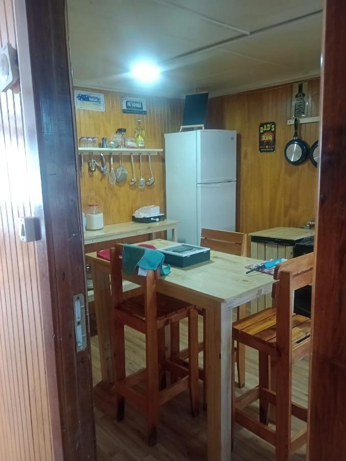 Albergue Isla Yu Backpacker Puerto Natales Exterior foto