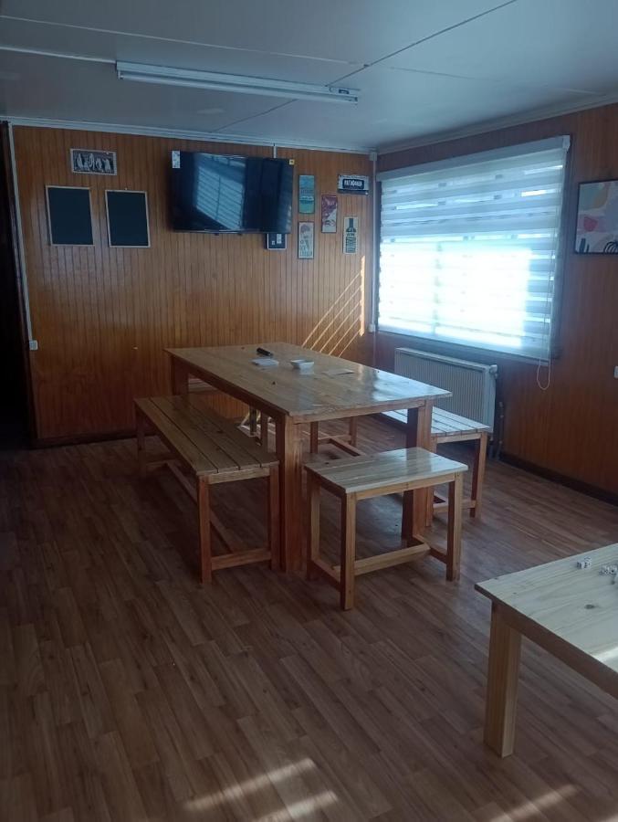 Albergue Isla Yu Backpacker Puerto Natales Exterior foto