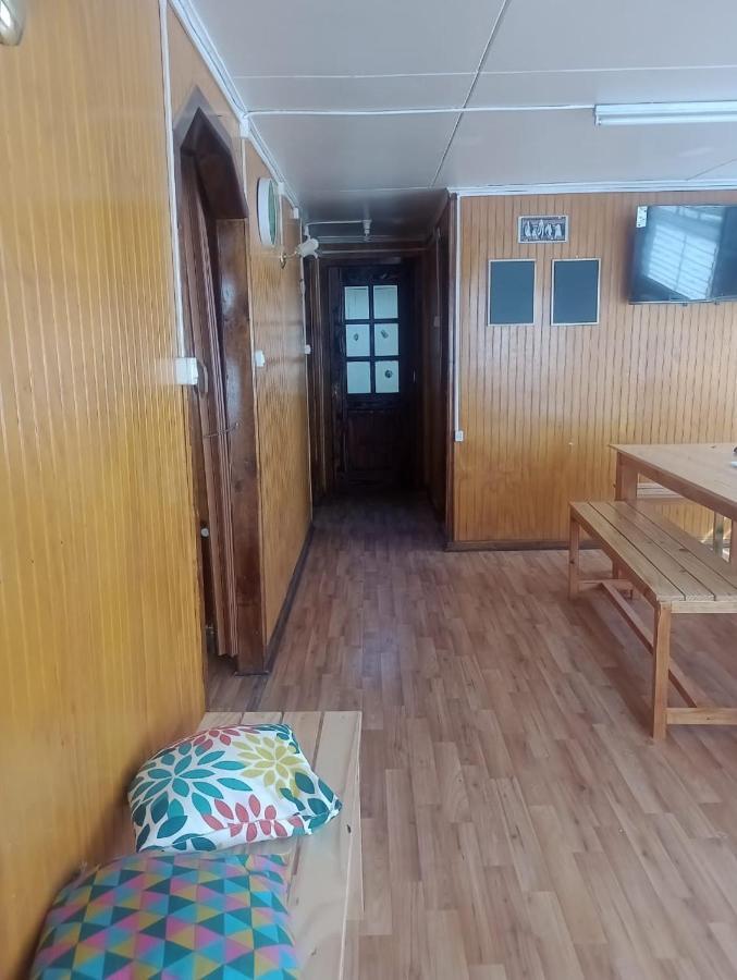 Albergue Isla Yu Backpacker Puerto Natales Exterior foto