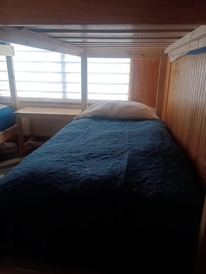 Albergue Isla Yu Backpacker Puerto Natales Exterior foto