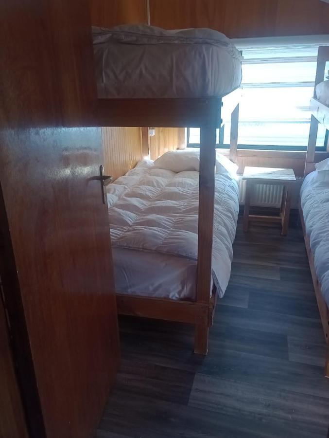 Albergue Isla Yu Backpacker Puerto Natales Exterior foto